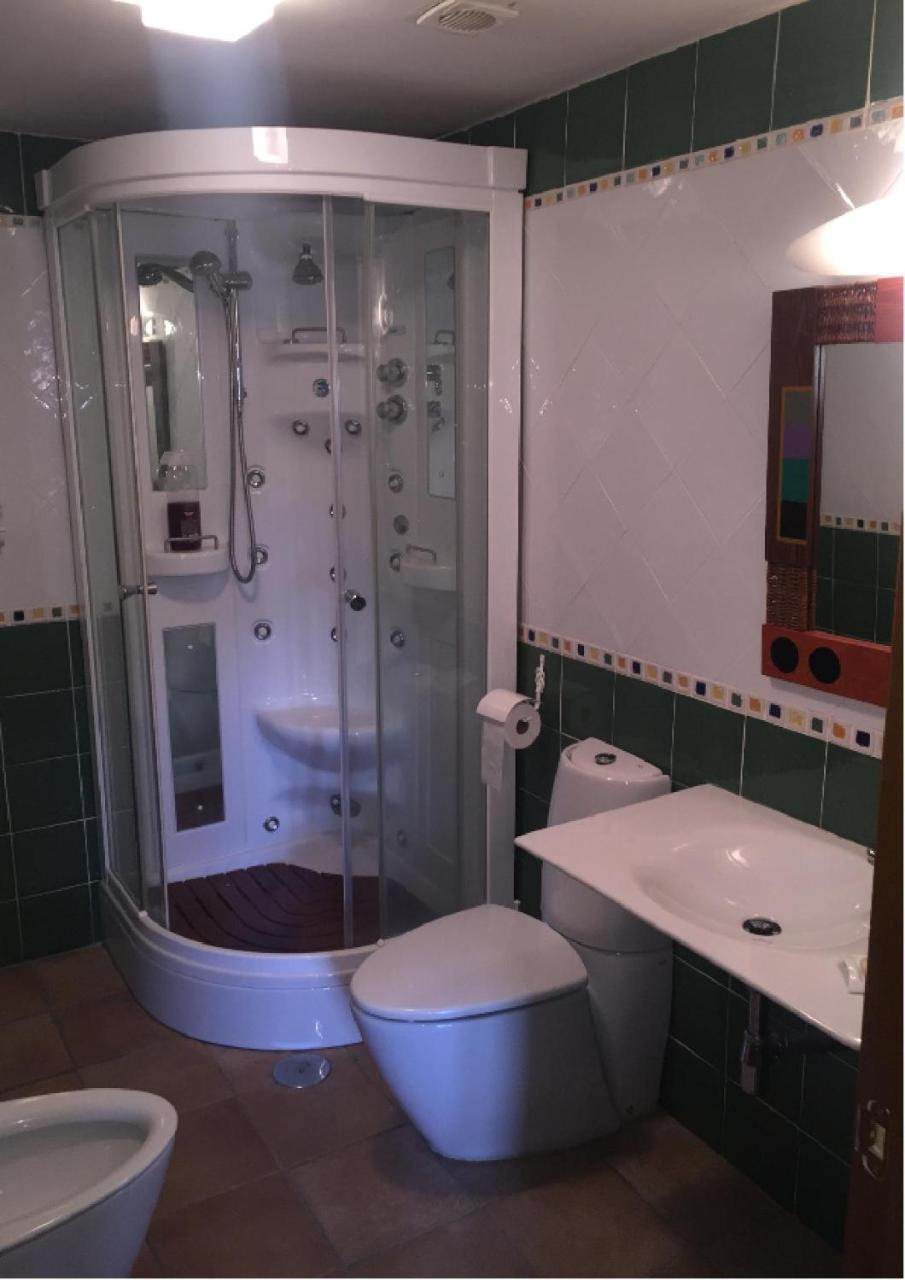 El Soportal De Uceda Hotel ภายนอก รูปภาพ